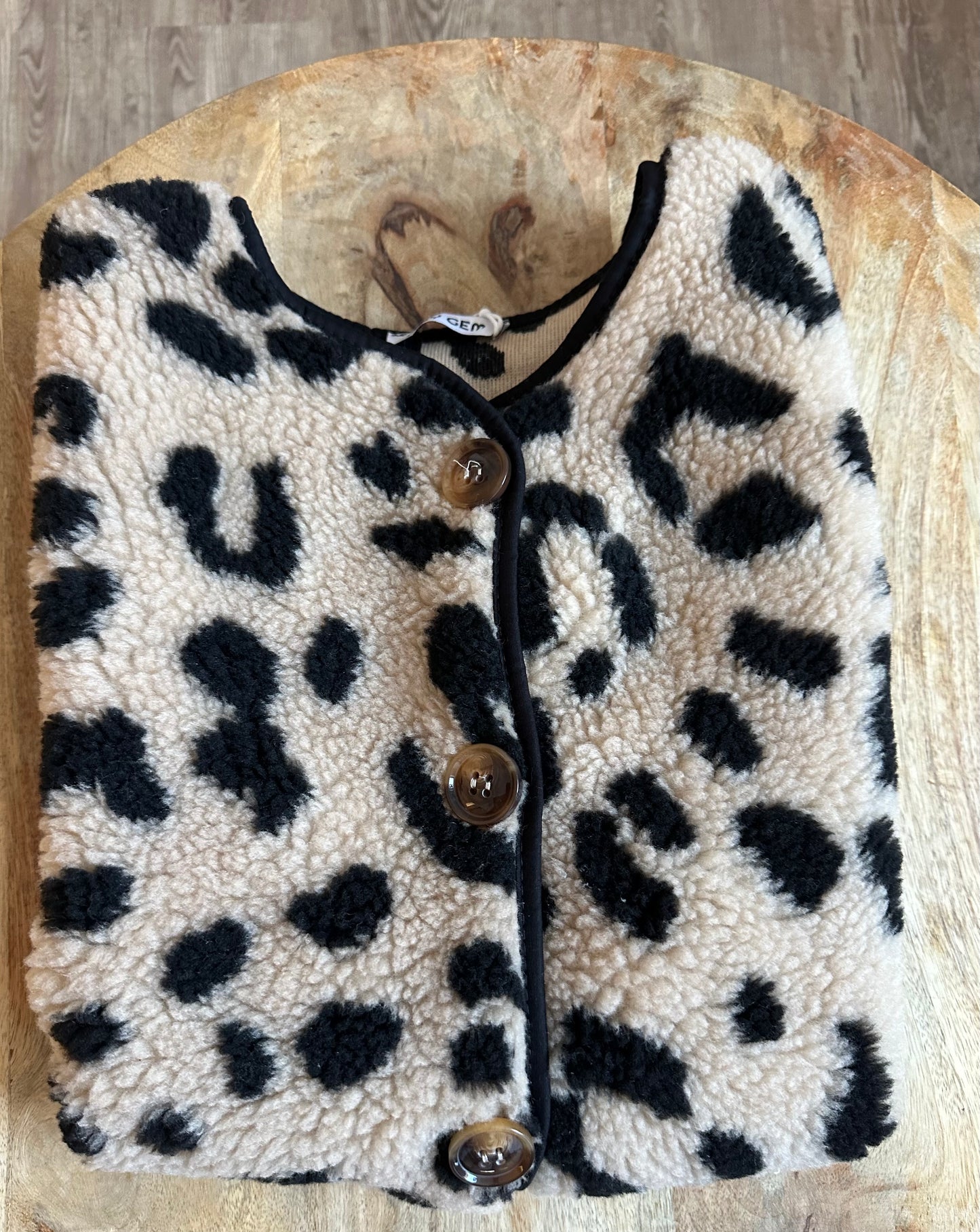 "JESSI" Teddyweste im Leo-Look