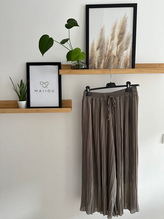 "ELINA" Plisséehose taupe