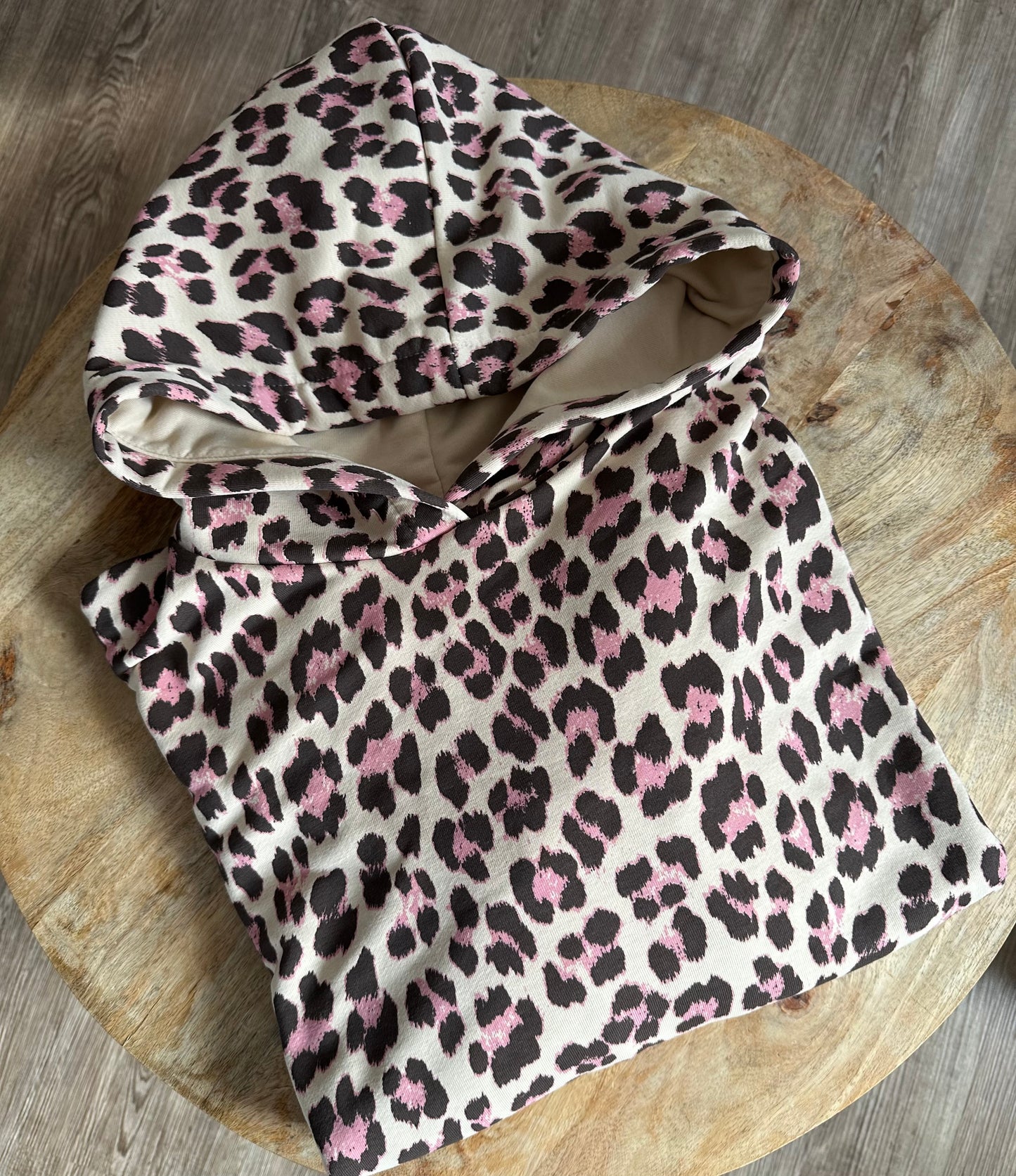 "SOPHIA" Leopulli beige