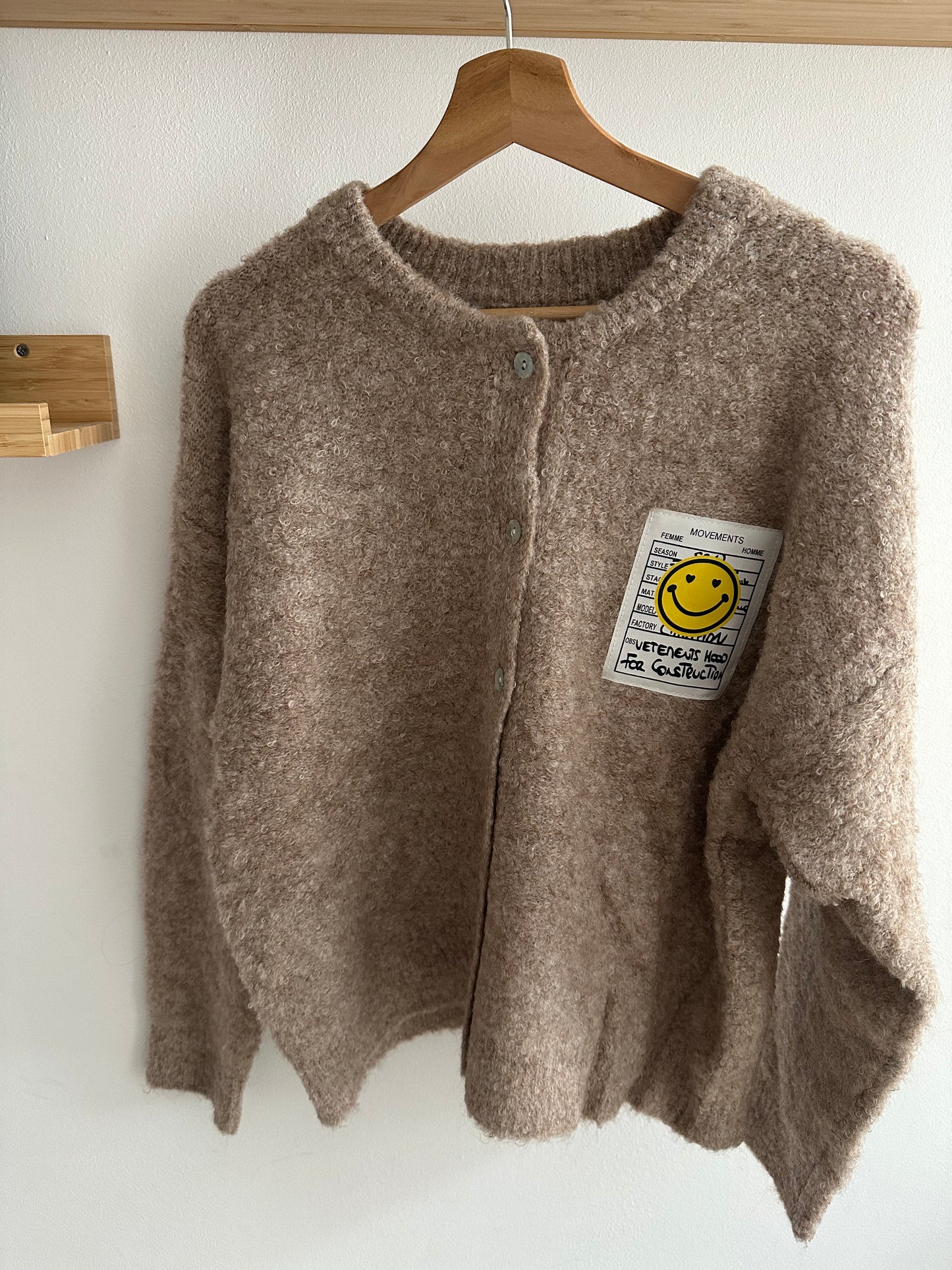 "EMILIA" Cardigan mit Smiley beige