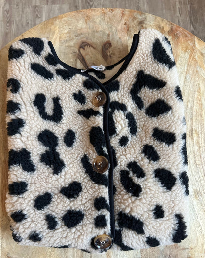 "JESSI" Teddyweste im Leo-Look