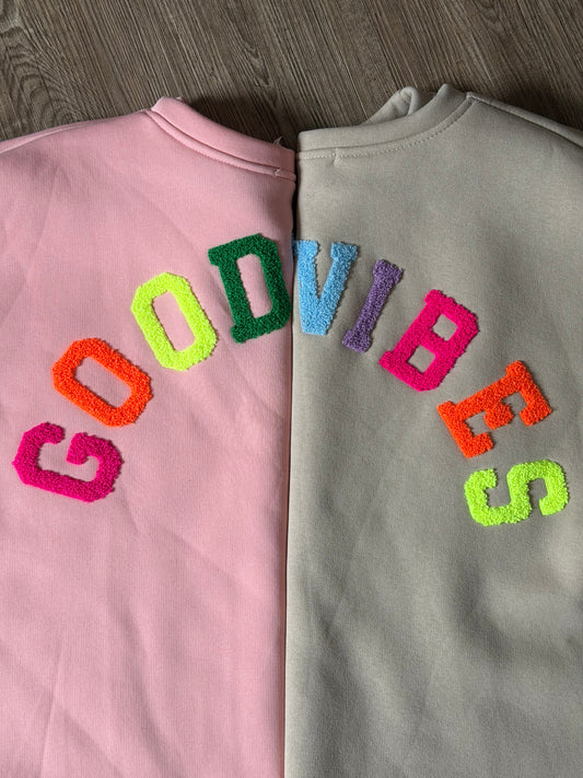 "NALA" Sweatpulli mit Good Vibes, beige