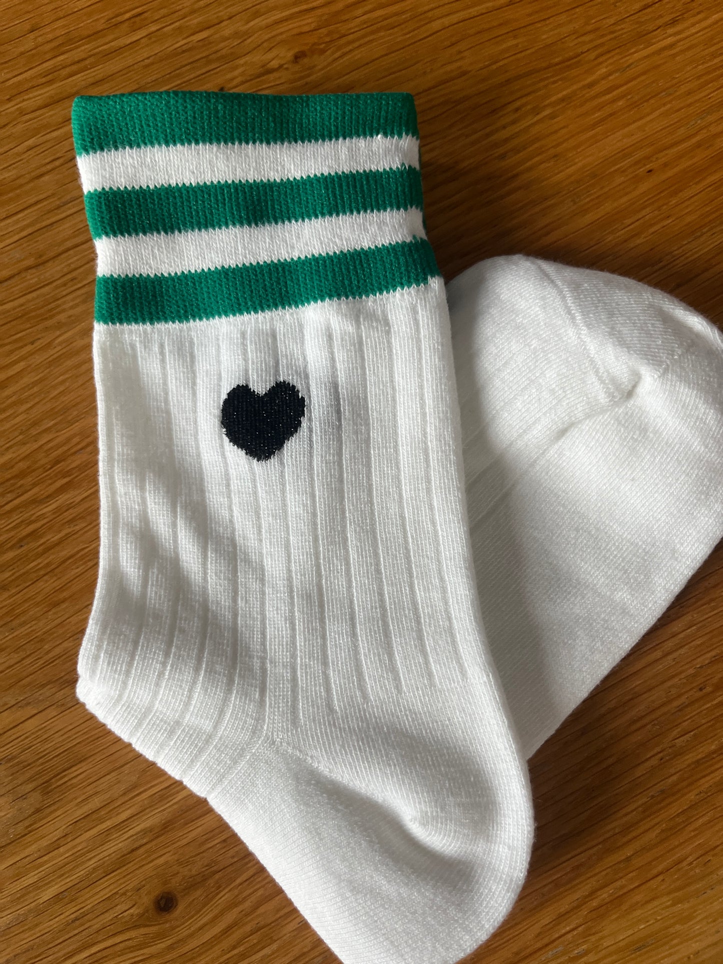 "NANO" Socks mit Herz und Farbe