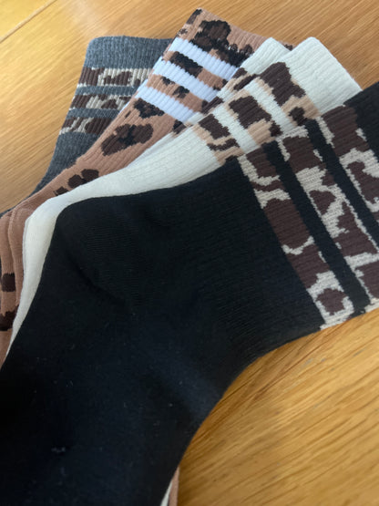 "LEO" Socks im Leo Look