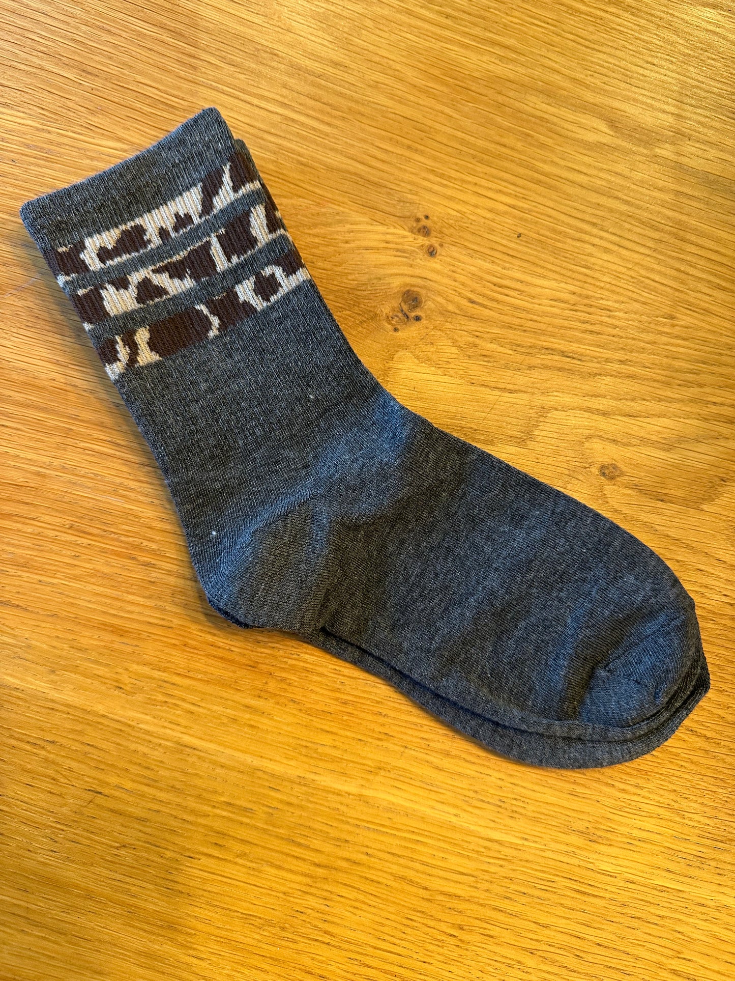 "LEO" Socks im Leo Look