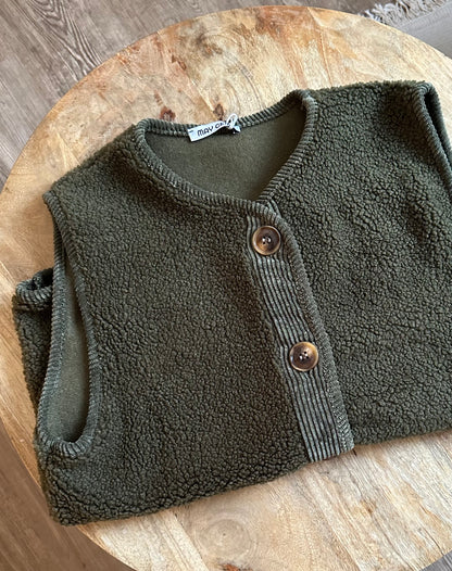 "MARIE" Teddyweste mit Cord-Knopfleiste khaki