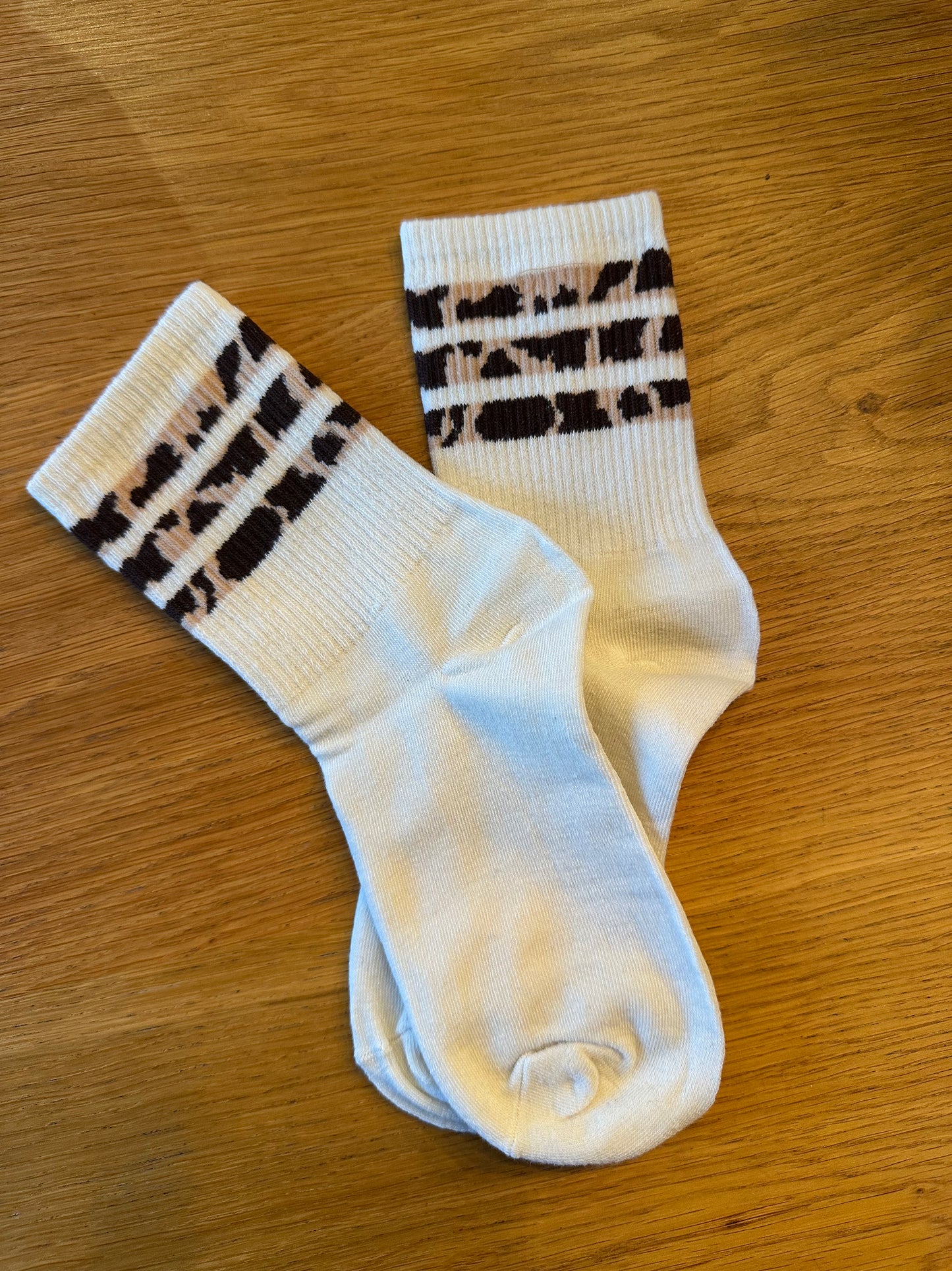 "LEO" Socks im Leo Look